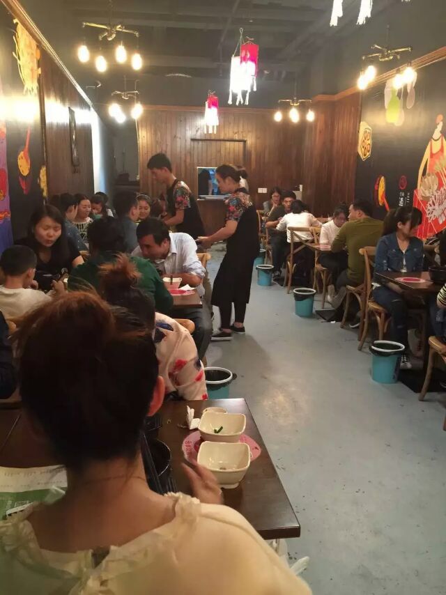 云南過橋米線