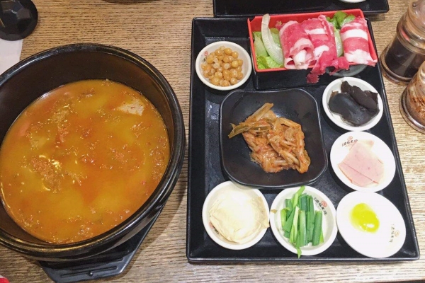 開店技巧，十秒到過橋米線加盟全程扶持